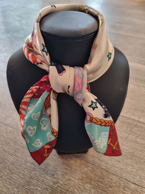 Silke skjerf mønstret Nr 10 - Guttogpike